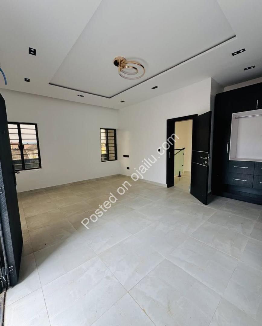 Magodo GRA’s New 4-Bed Ensuite Gem