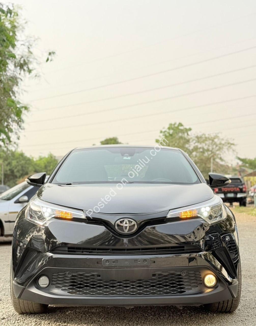 2019 Toyota C-HR: Low Miles, Loaded & Duty-Cleared