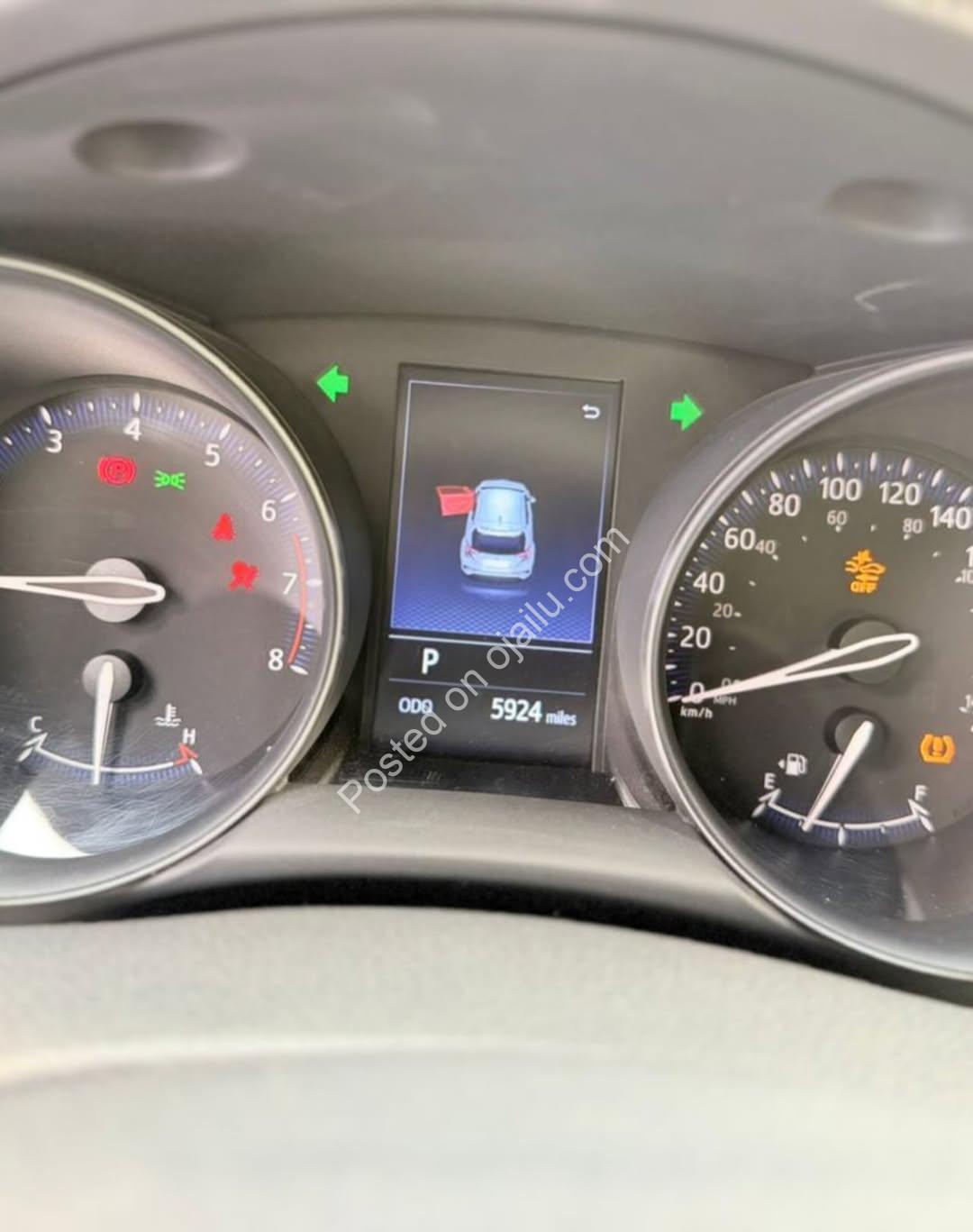 2019 Toyota C-HR: Low Miles, Loaded & Duty-Cleared