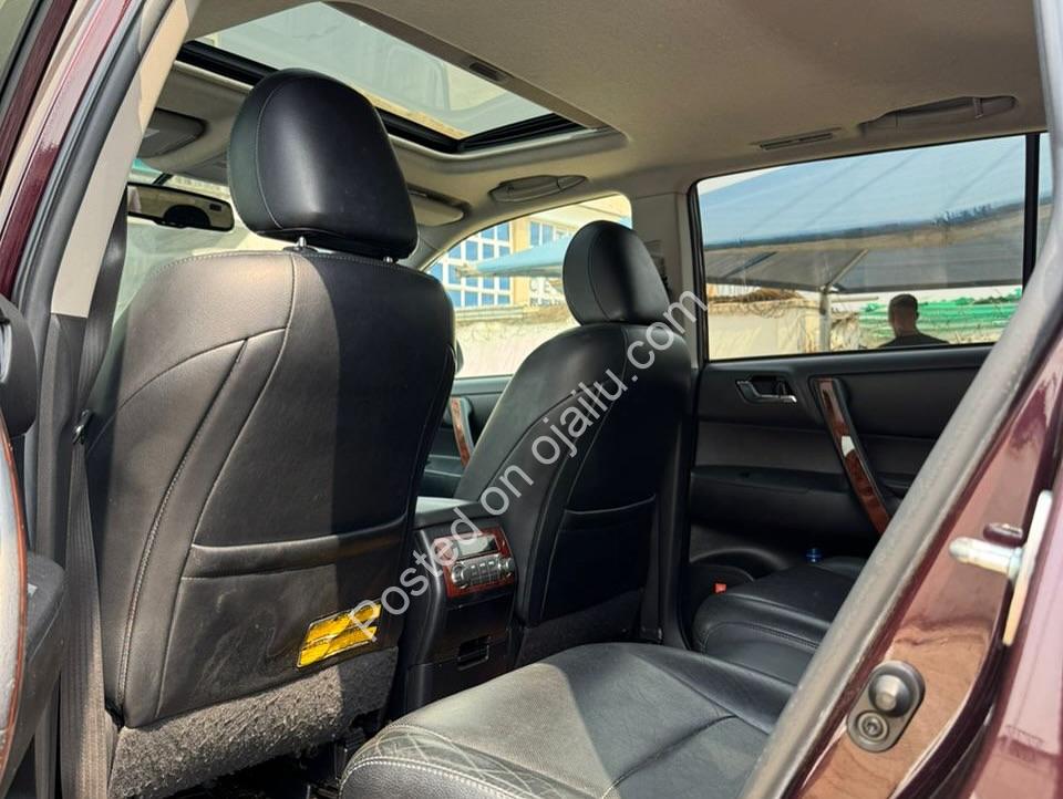 2012 Toyota Highlander: 2026 Custom Papers, Ready to Drive