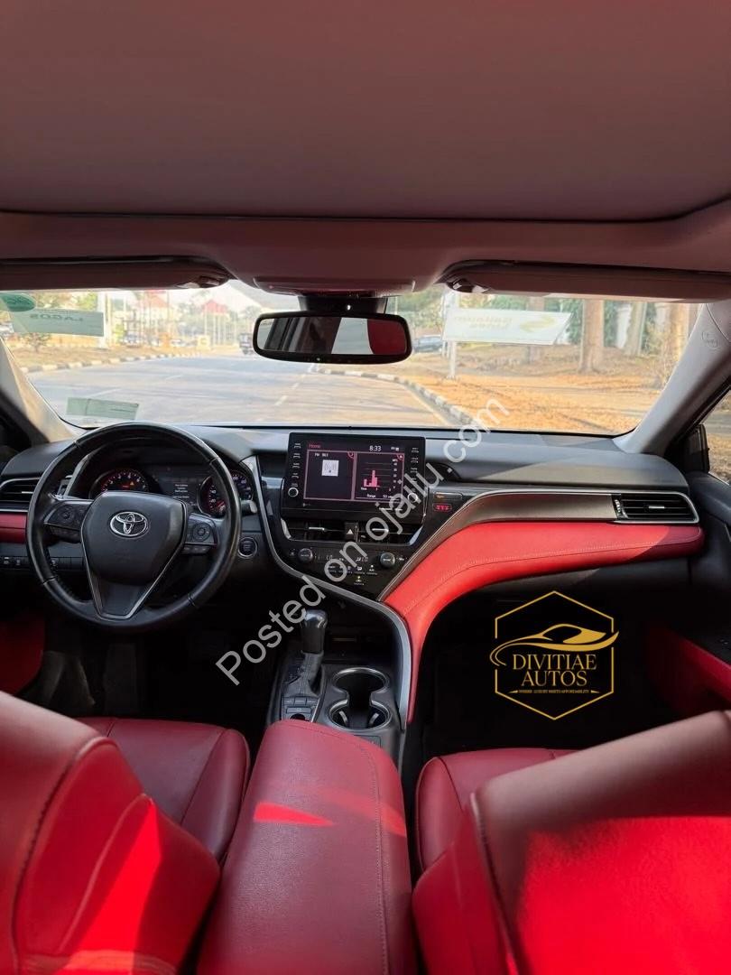 2022 Camry: Low-Mileage Luxury in Abuja