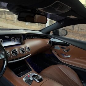 S-Class Grandeur