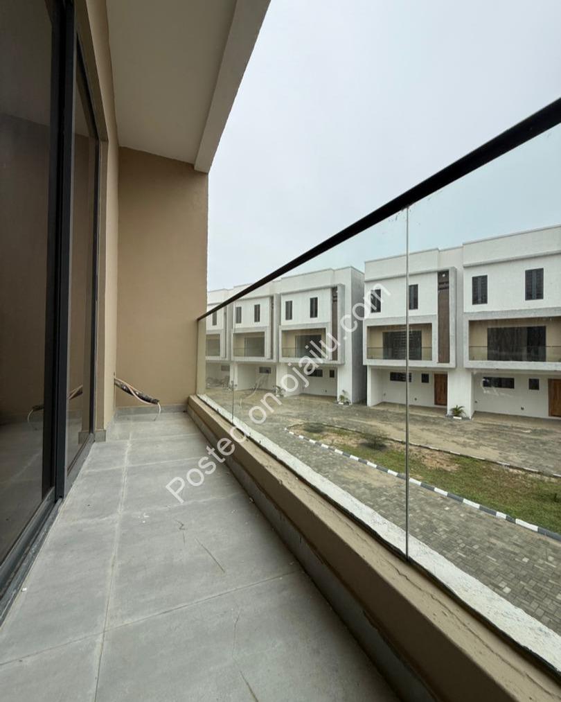 Lekki’s Finest: 4-Bed Terrace Duplex with 24/7 Power & Security