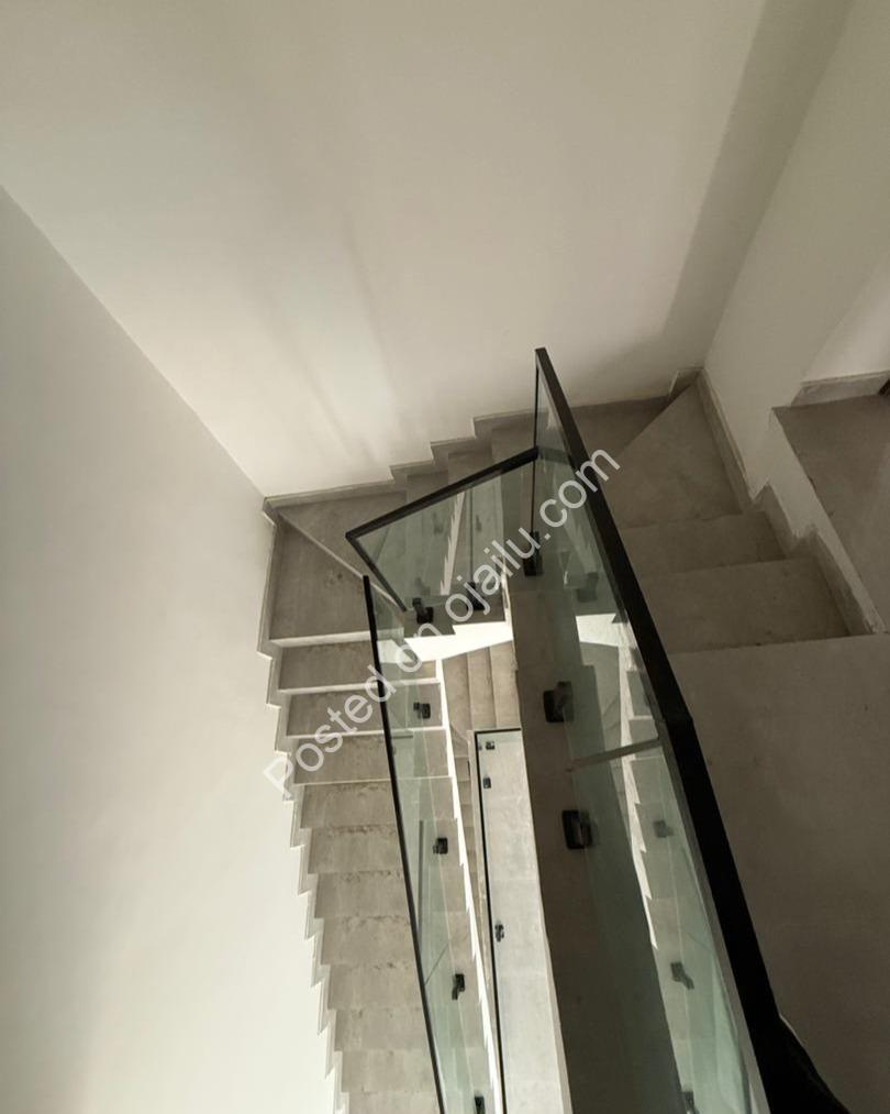 Lekki’s Finest: 4-Bed Terrace Duplex with 24/7 Power & Security