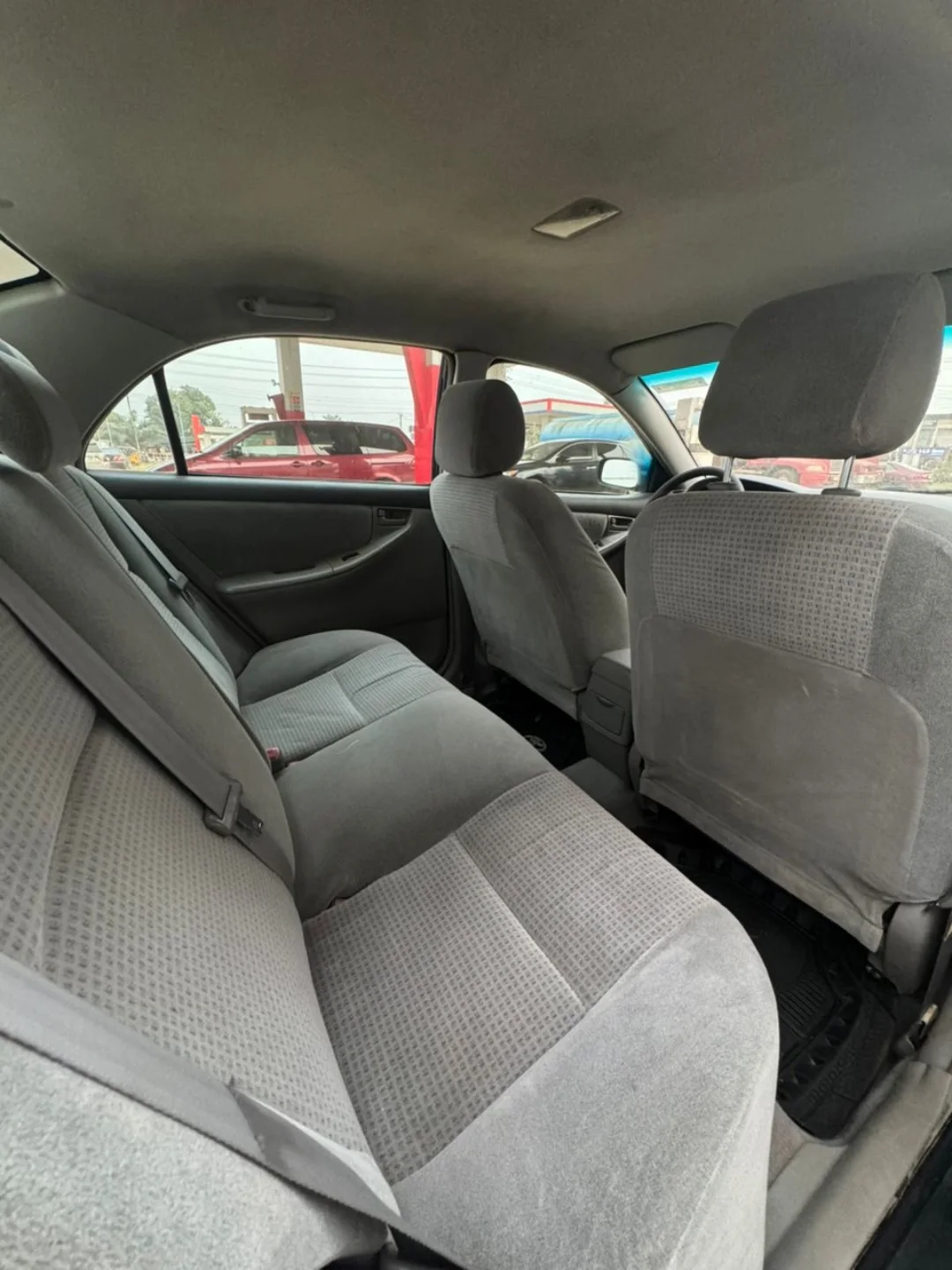 Unbeatable 2005 Corolla: Reliable & Ready to Drive