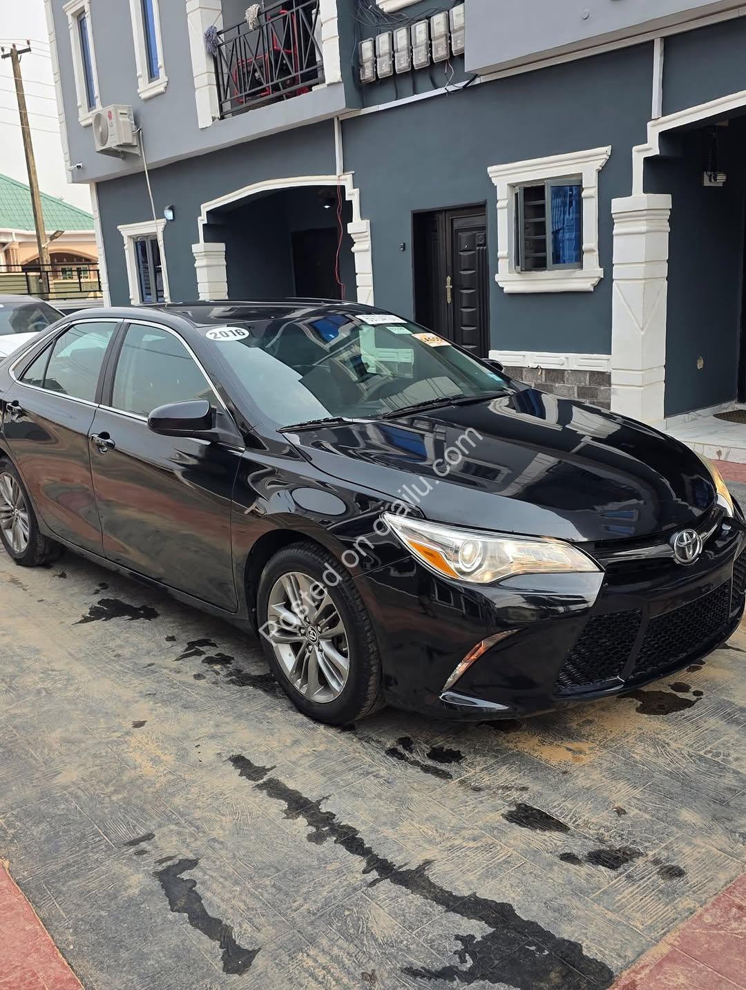 2016 Toyota Camry: Sport Edition, Fully Loaded, 14.5M