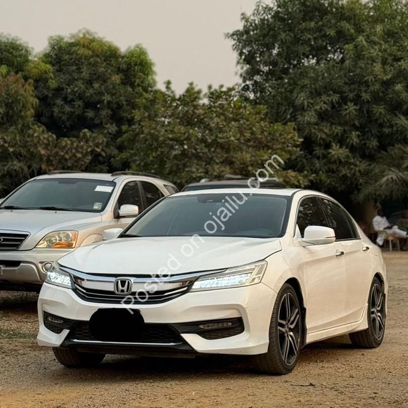 Luxury Power: 2017 Honda Accord V6 Touring