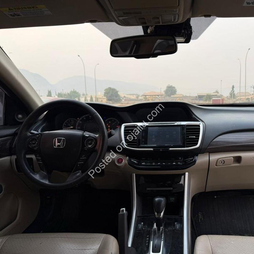 Luxury Power: 2017 Honda Accord V6 Touring