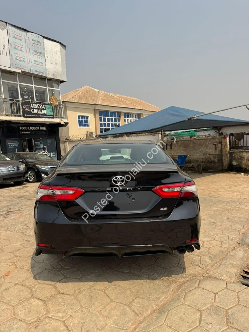 2018 Camry Sport: Fuel-Efficient & Flawless