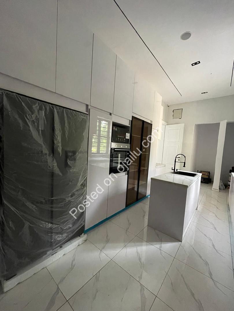 Lekki’s Ultimate 6-Bedroom Smart Home Oasis