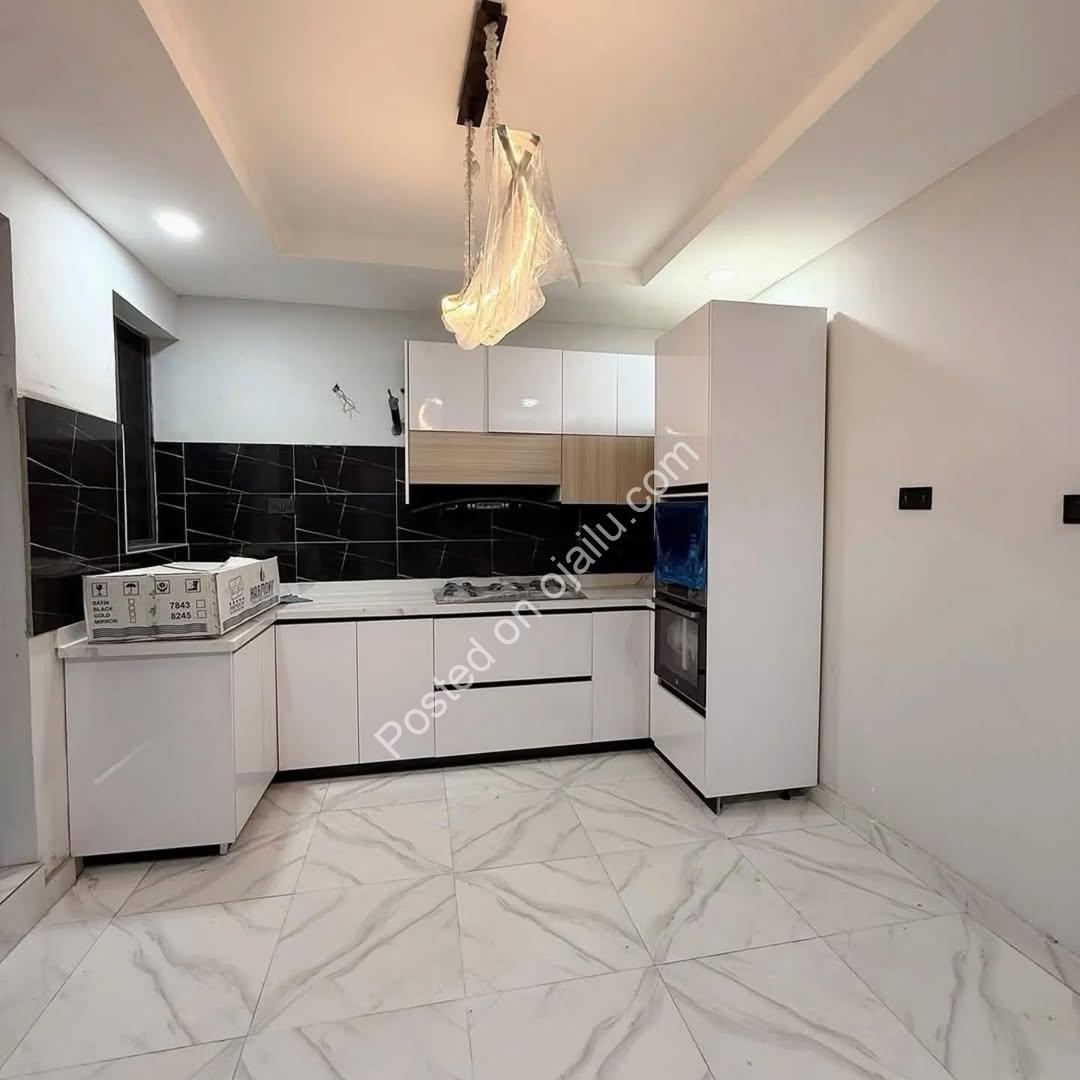 Lekki’s Ultimate Family Sanctuary: 4BR Maisonette with Pool & BQ