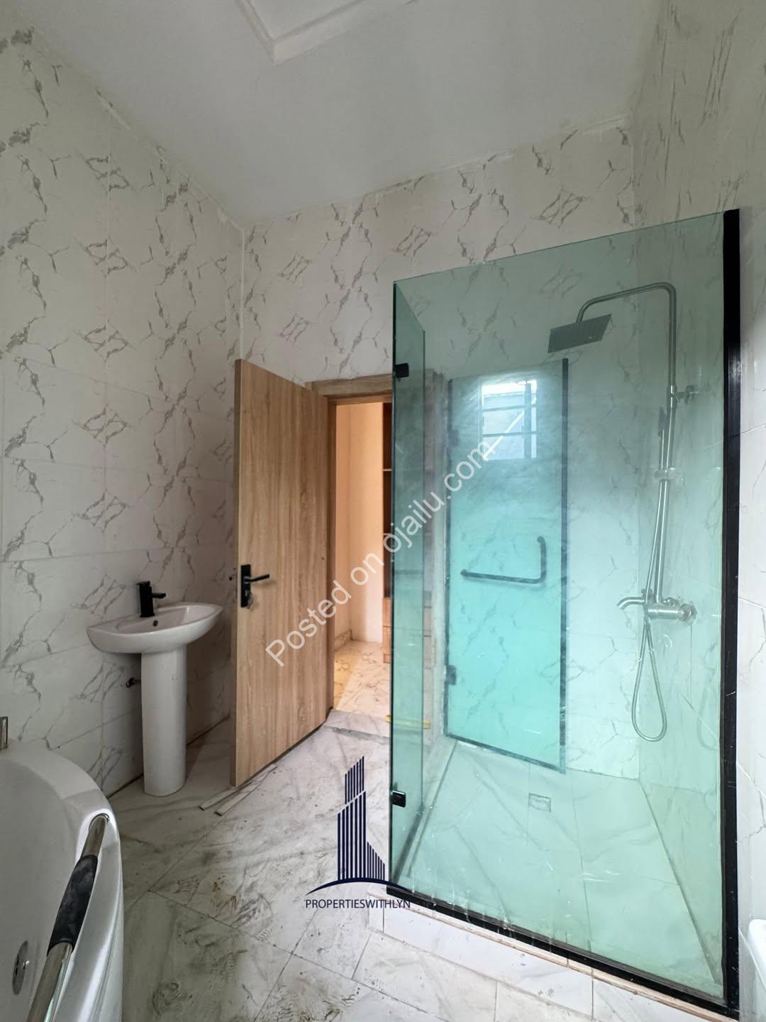 Spacious 4-Bedroom Terrace Duplex in Sangotedo