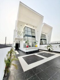 3819397464004756113_img_0