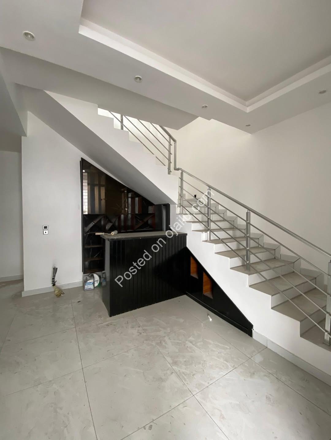 Serene 4-Bed Terrace Duplex with Pool & BQ in Lekki
