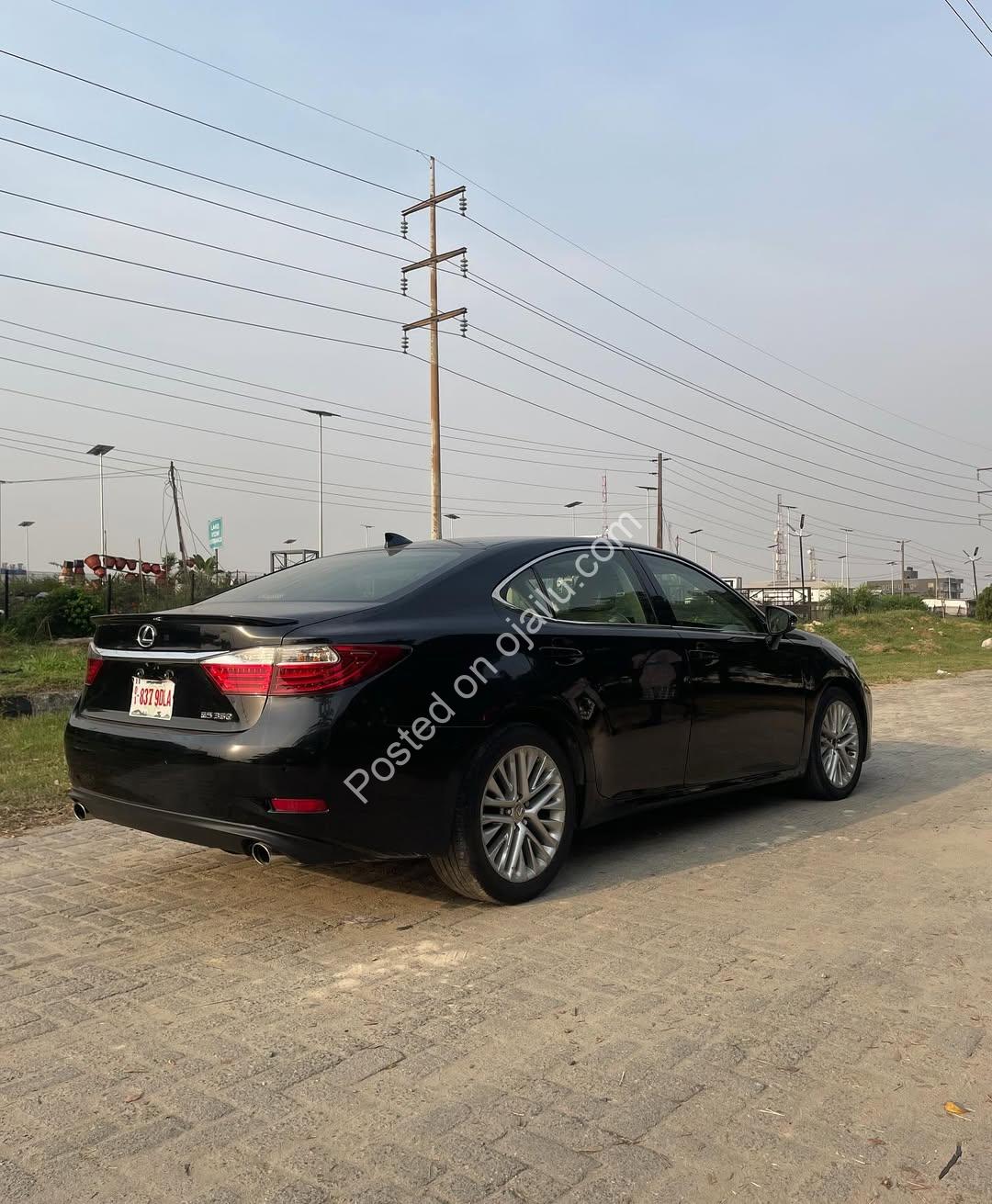 Luxury Lexus ES350: Sunroof & Tech, 23M Naira