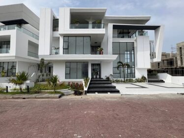 3819902164487643189_img_0