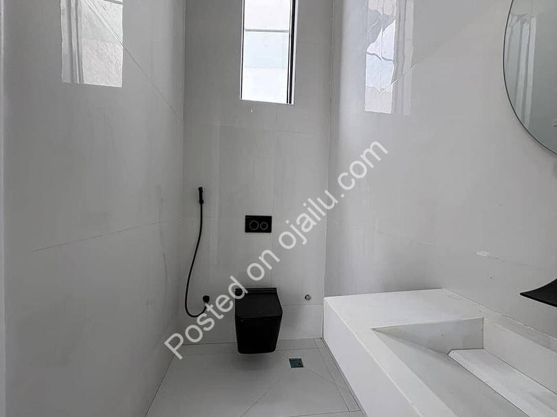 Lekki’s Ultimate 5-Bedroom Estate Oasis with Pool & Cinema
