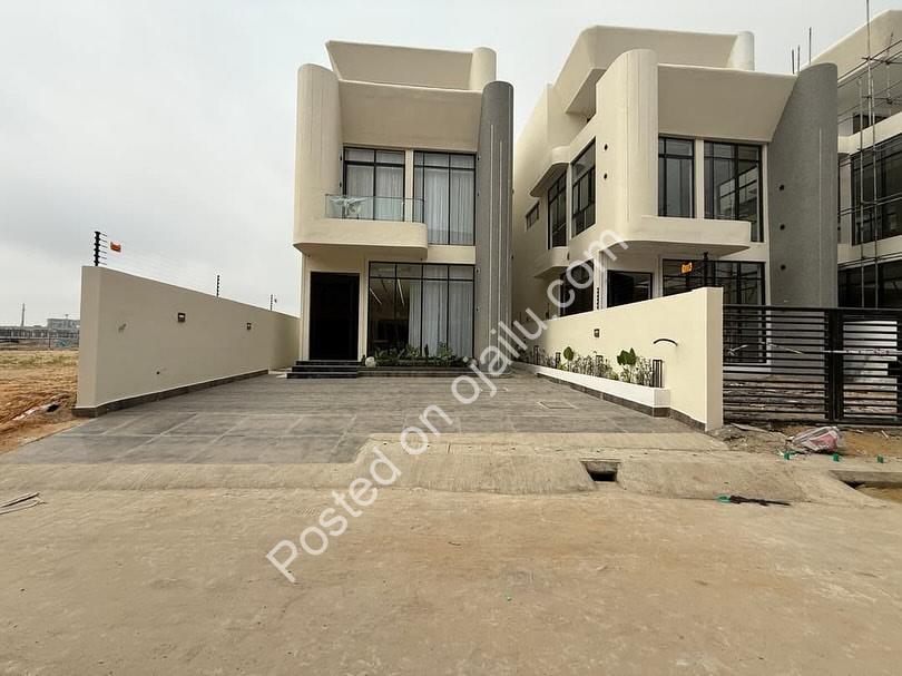 Lekki’s Ultimate Smart Home with Private Cinema