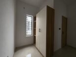 Modern 2-Bed Terrace: En-Suite Bliss in Ogombo