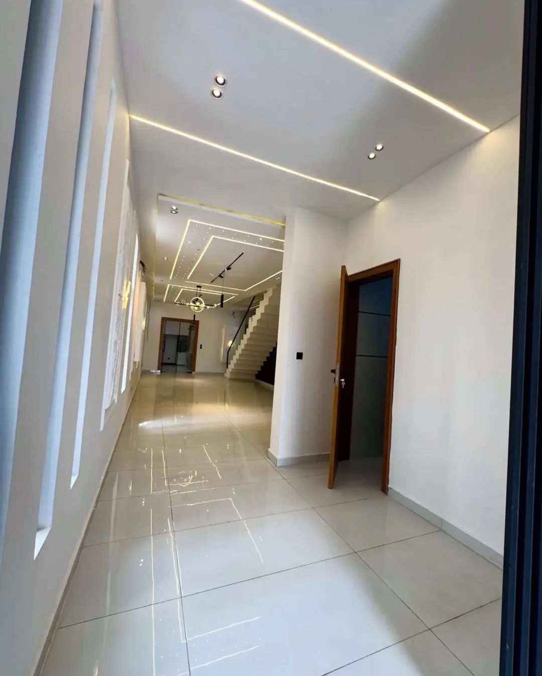 Lekki’s Elite 5-Bed Dulex with Private Pool