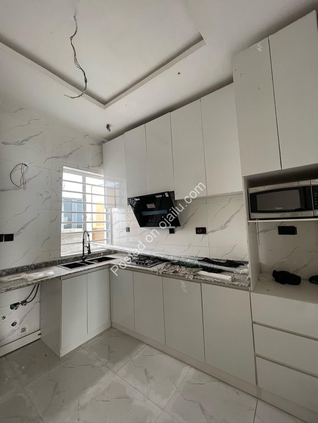 Elegant 4-Bedroom Duplex with Ensuite Bliss in Serene Ikota