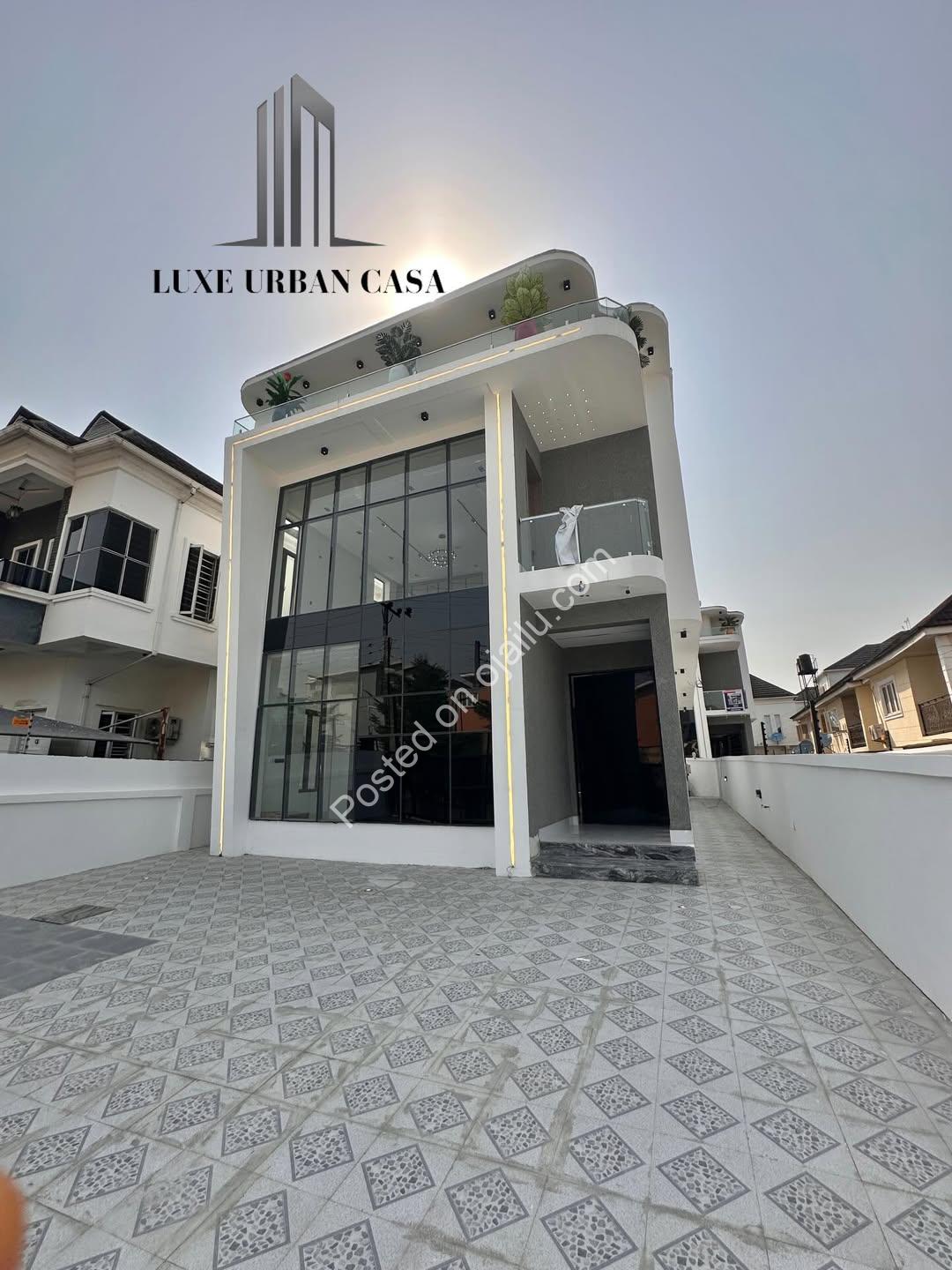 5-Bedroom Chevron Haven: Luxury Living with Pool & Security