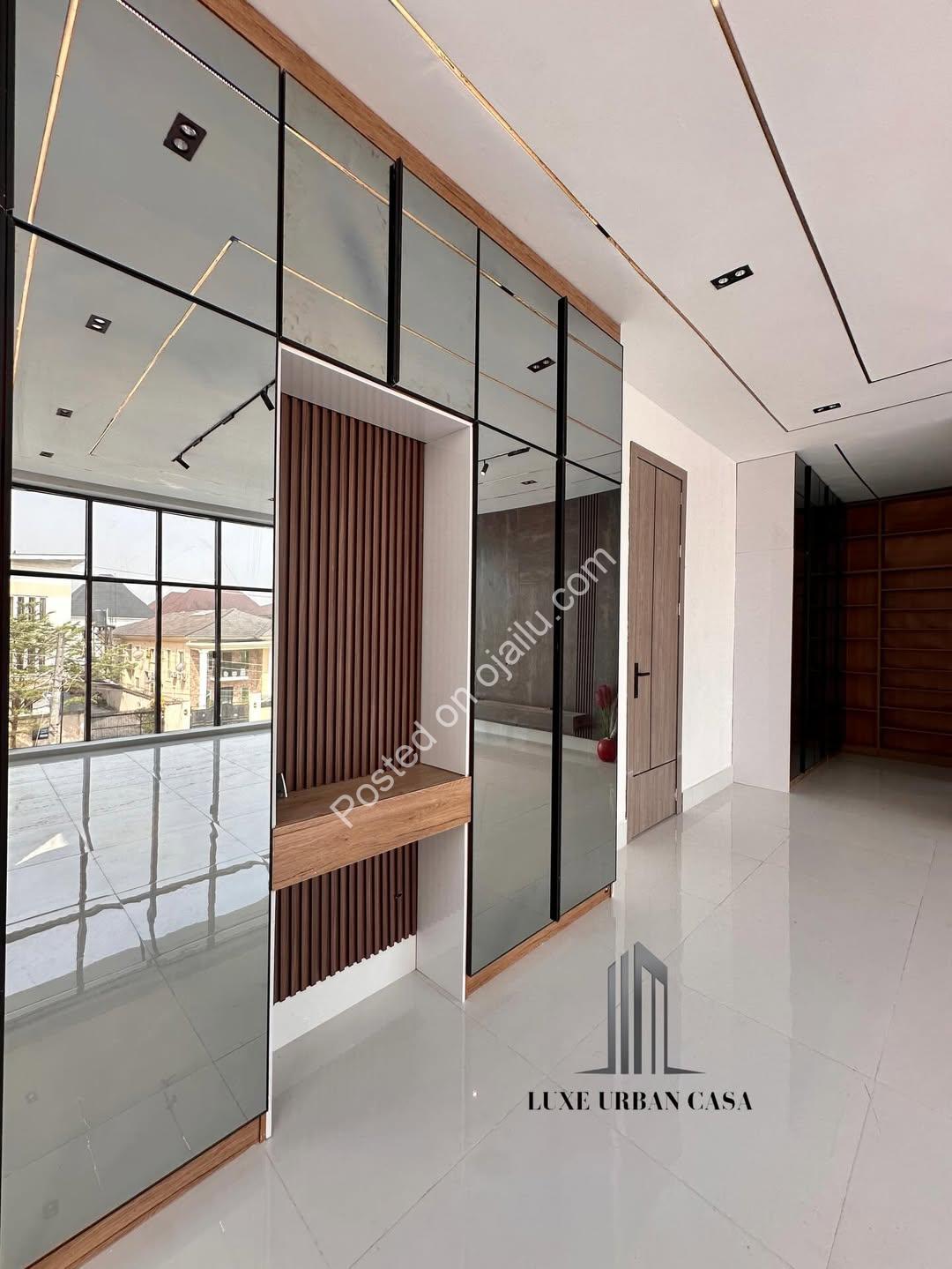 5-Bedroom Chevron Haven: Luxury Living with Pool & Security