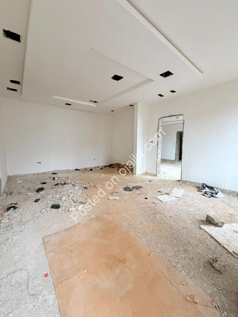 Lagos Luxury: Spacious 2&3 Bed Apartments in Prime Oniru