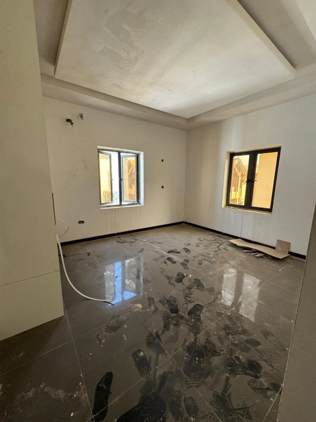 Exquisite 3-Bedroom Flats in Prime Mabushi