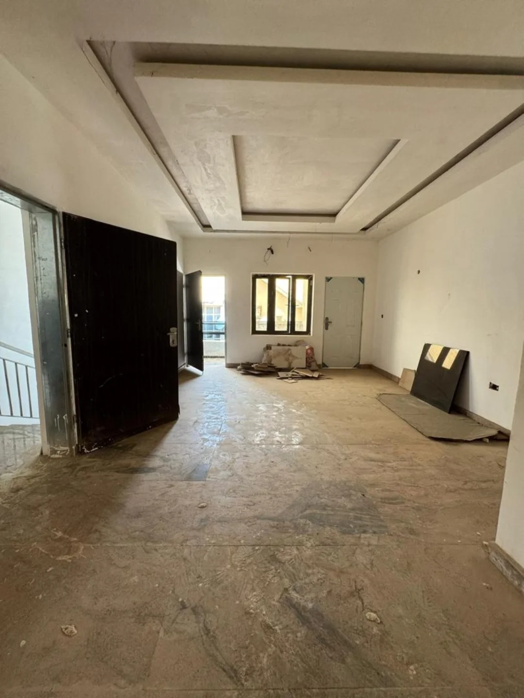 Exquisite 3-Bedroom Flats in Prime Mabushi