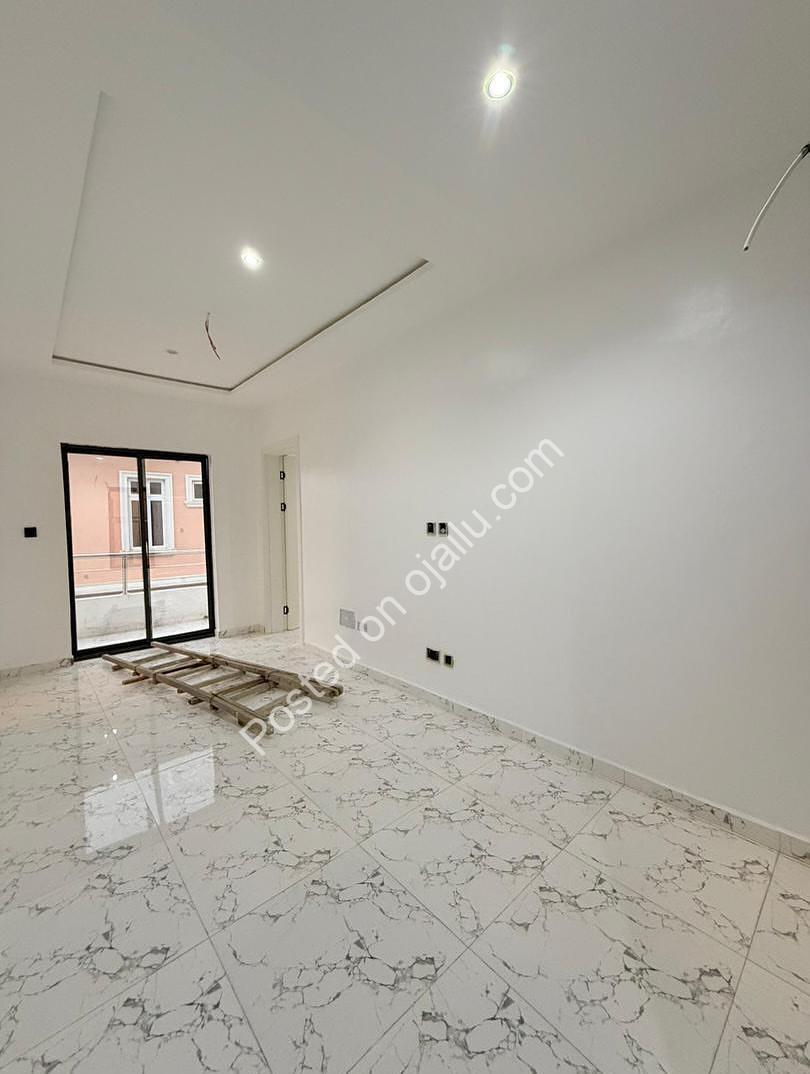 Lekki Phase 1’s Finest: A Brand New 4-Bedroom Masterpiece