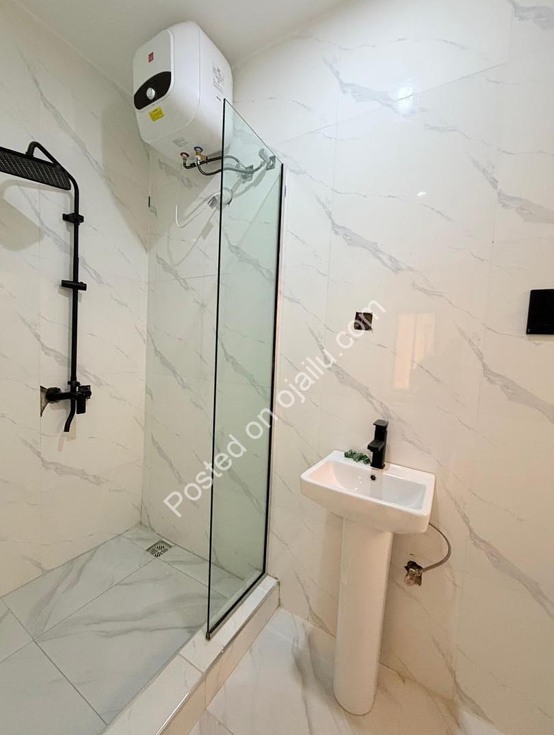 Lekki Phase 1’s Finest: A Brand New 4-Bedroom Masterpiece