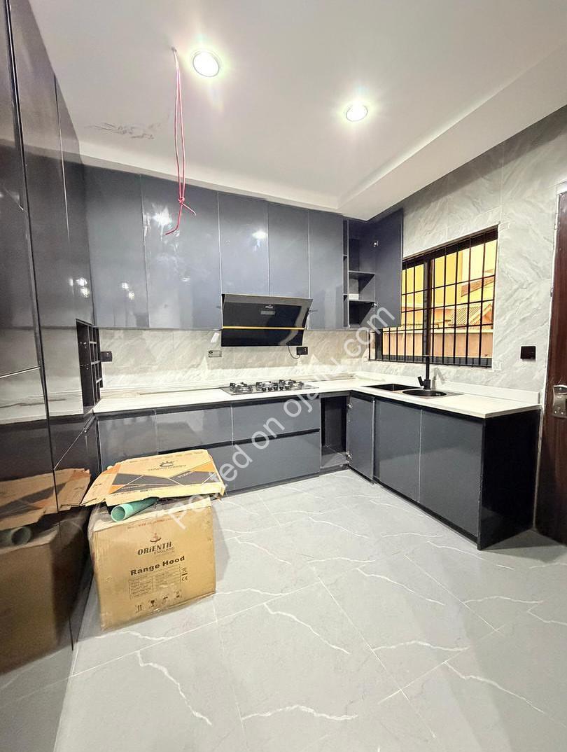 Lekki Phase 1’s Finest: A Brand New 4-Bedroom Masterpiece