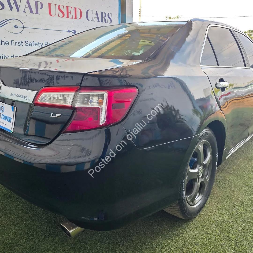 2012 Camry Spider: Pristine & Powerful 4-Plug Engine