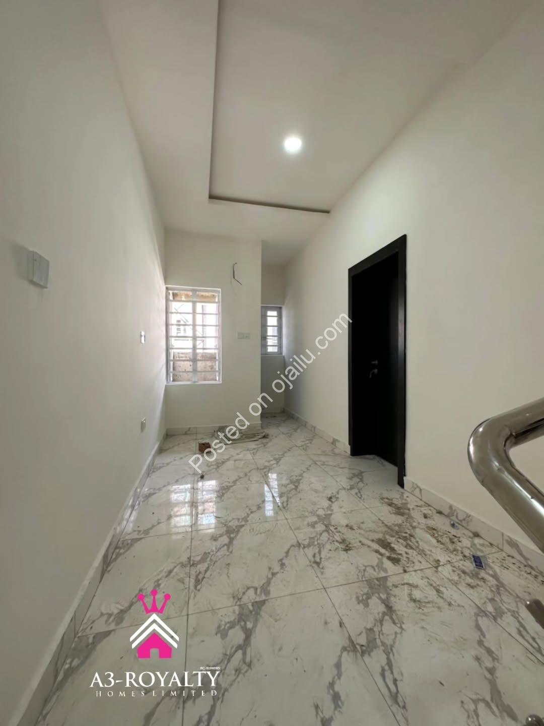 Move-In Ready 4BR Duplex in Prime Lekki