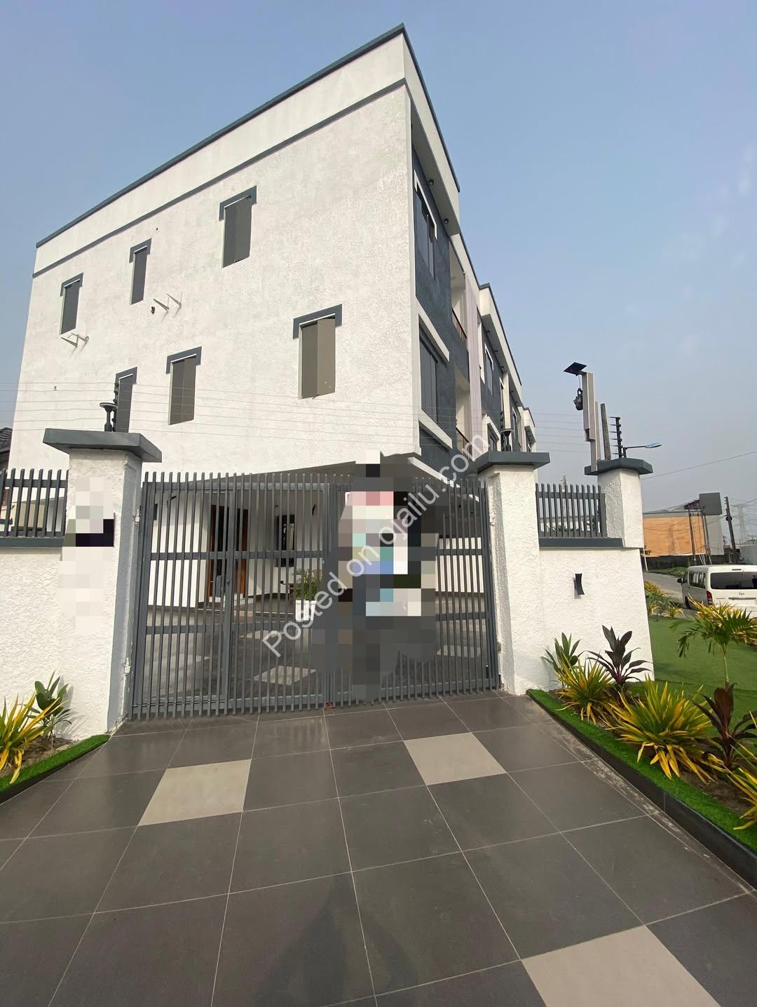 Elegant 4-Bed Duplex with BQ in Lekki’s Premier Estate
