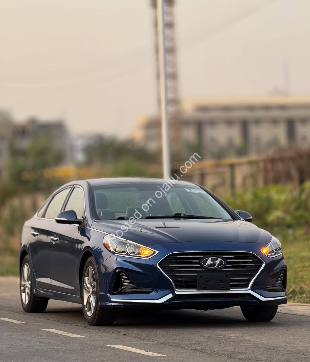 2017 Hyundai Sonata: Luxury Sedan, Smart Price