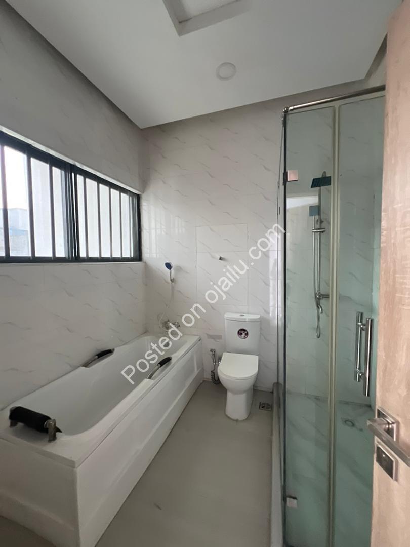 Elite 4-Bed Terrace Duplex in Prime Ajah