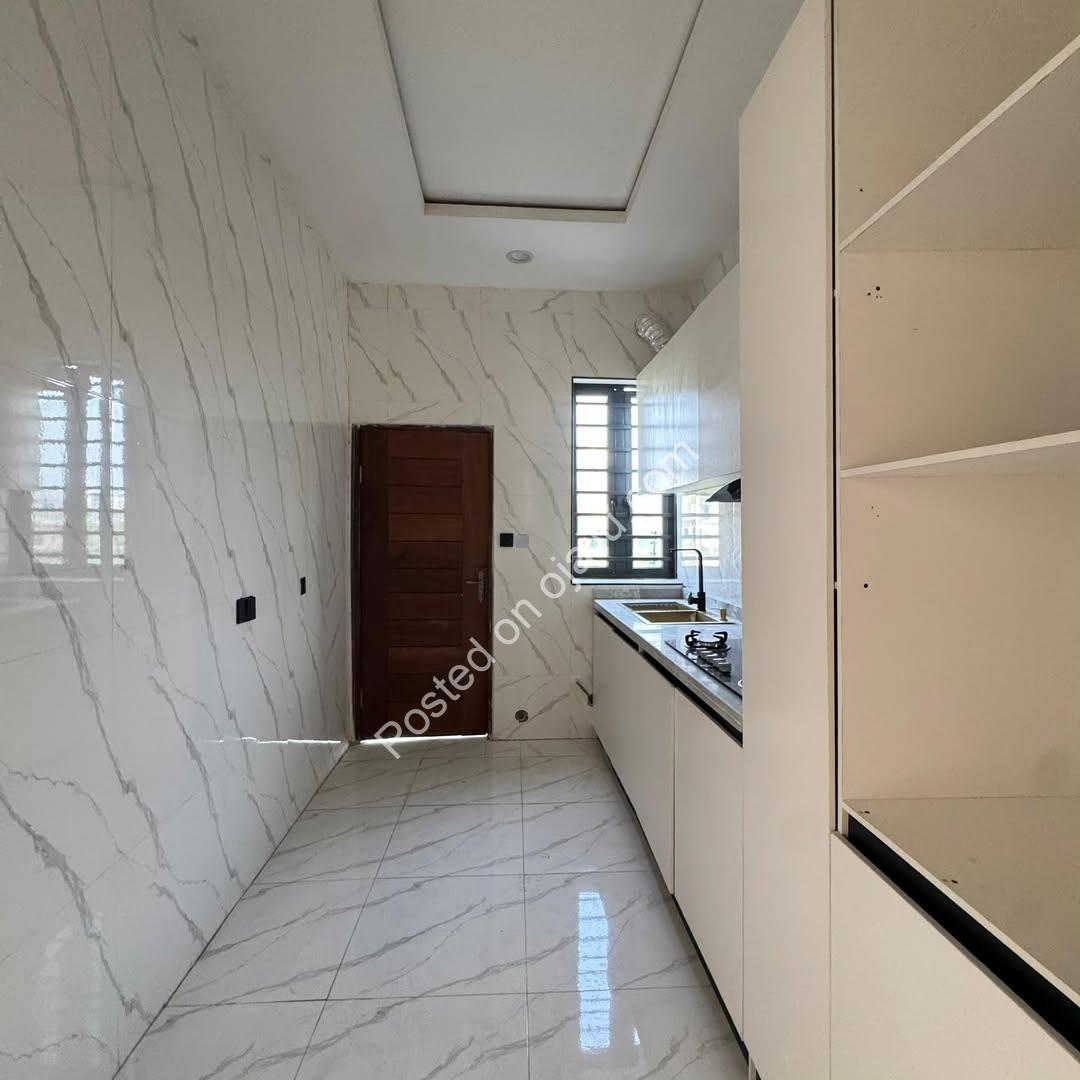 Sangotedo’s Finest: 4-Bedroom Terrace Duplex with C of O