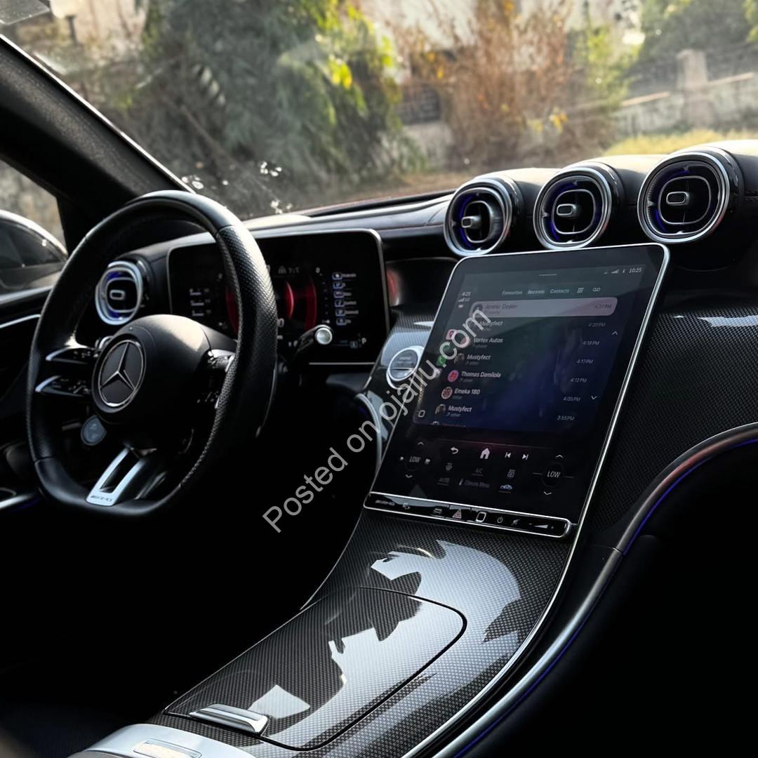 2025 GLE450: Luxury SUV with Turbo Power & Digital Cockpit