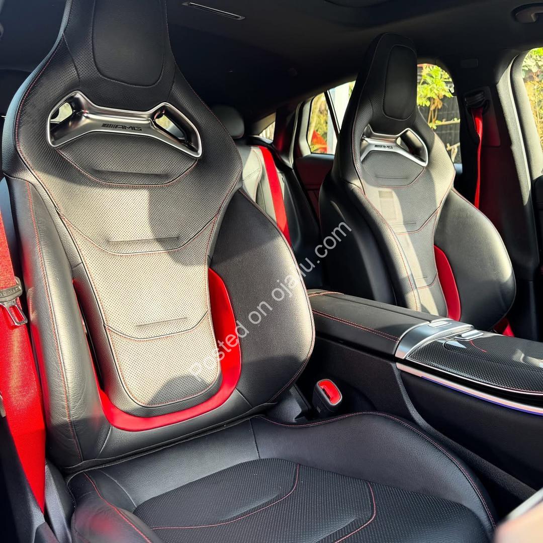 2025 GLE450: Luxury SUV with Turbo Power & Digital Cockpit