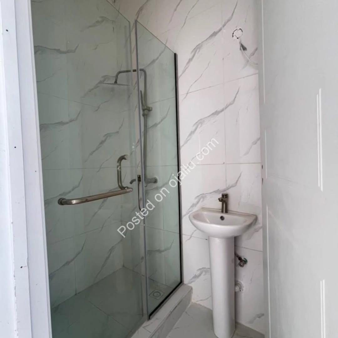 Ikota’s Finest: 4-Bedroom Luxury Duplex