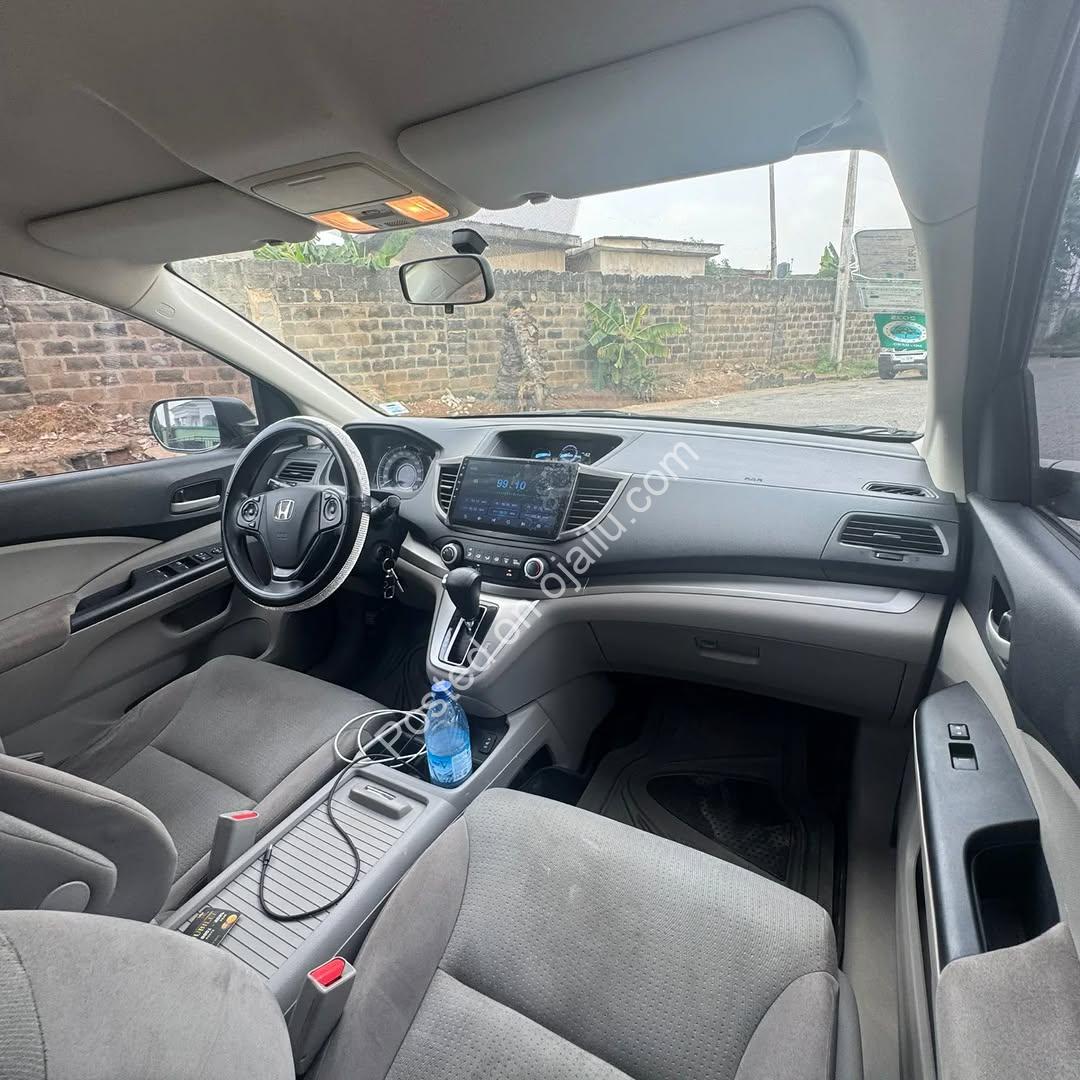 2013 Honda CR-V: Fresh Registration, Ready for Lagos