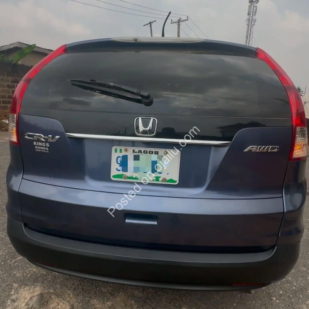 2013 Honda CR-V: Fresh Registration, Ready for Lagos