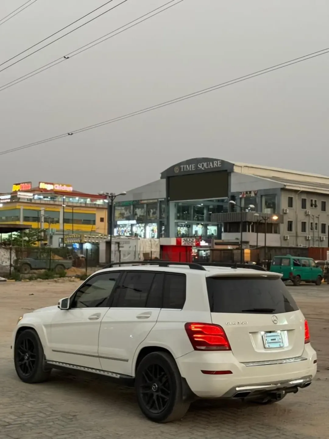 2015 Mercedes GLK: Keyless Entry, 10.8M