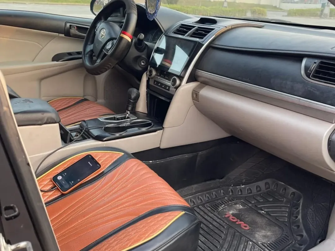 Reliable 2013 Toyota Camry: Strong Engine, AC