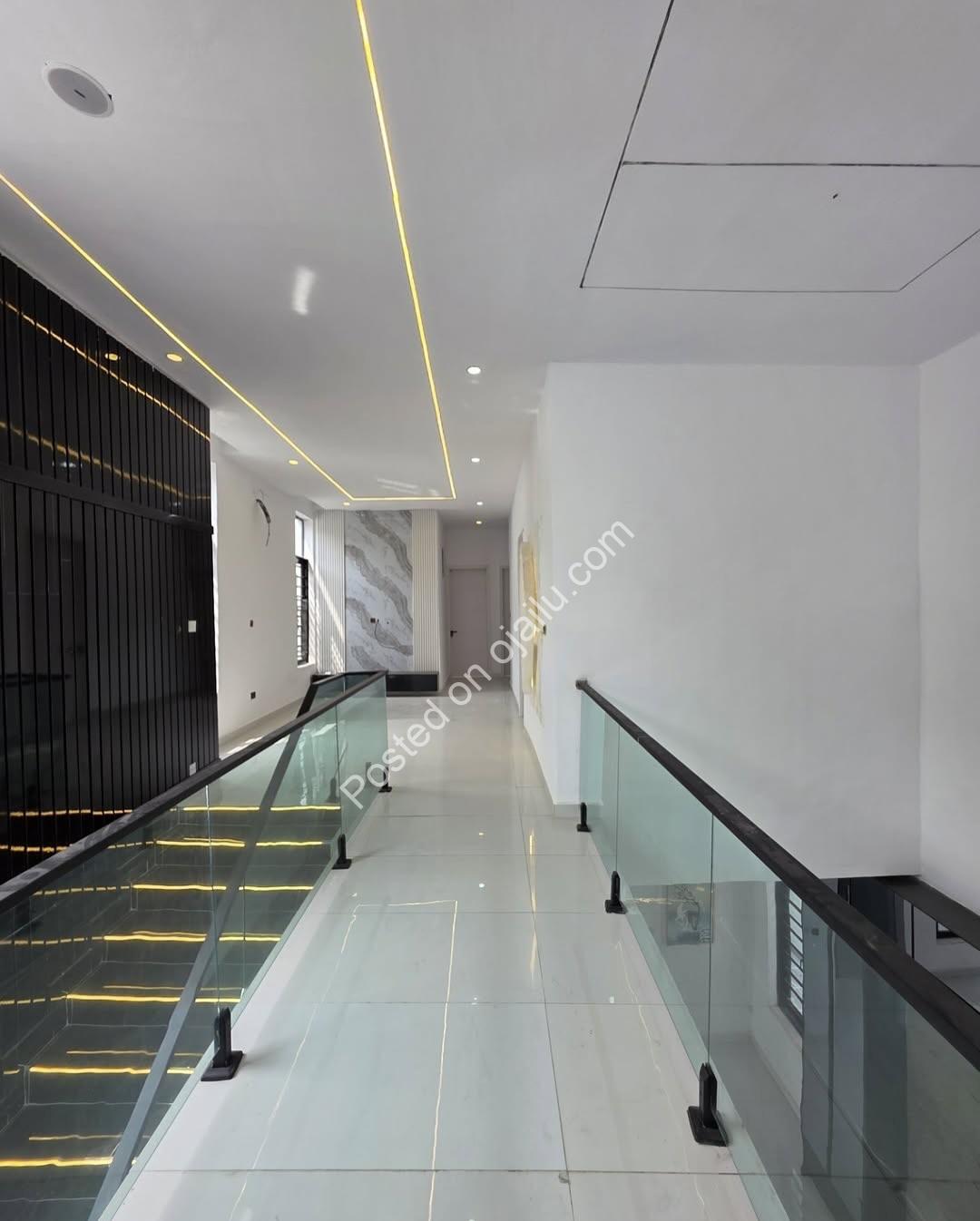 Lekki’s Ultimate 5-Bedroom Estate Masterpiece