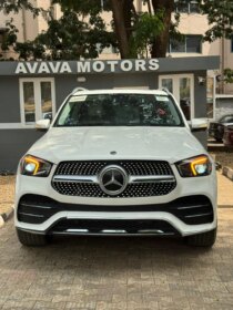 Luxury 2022 GLE 450: Duty-Paid & Ready for You