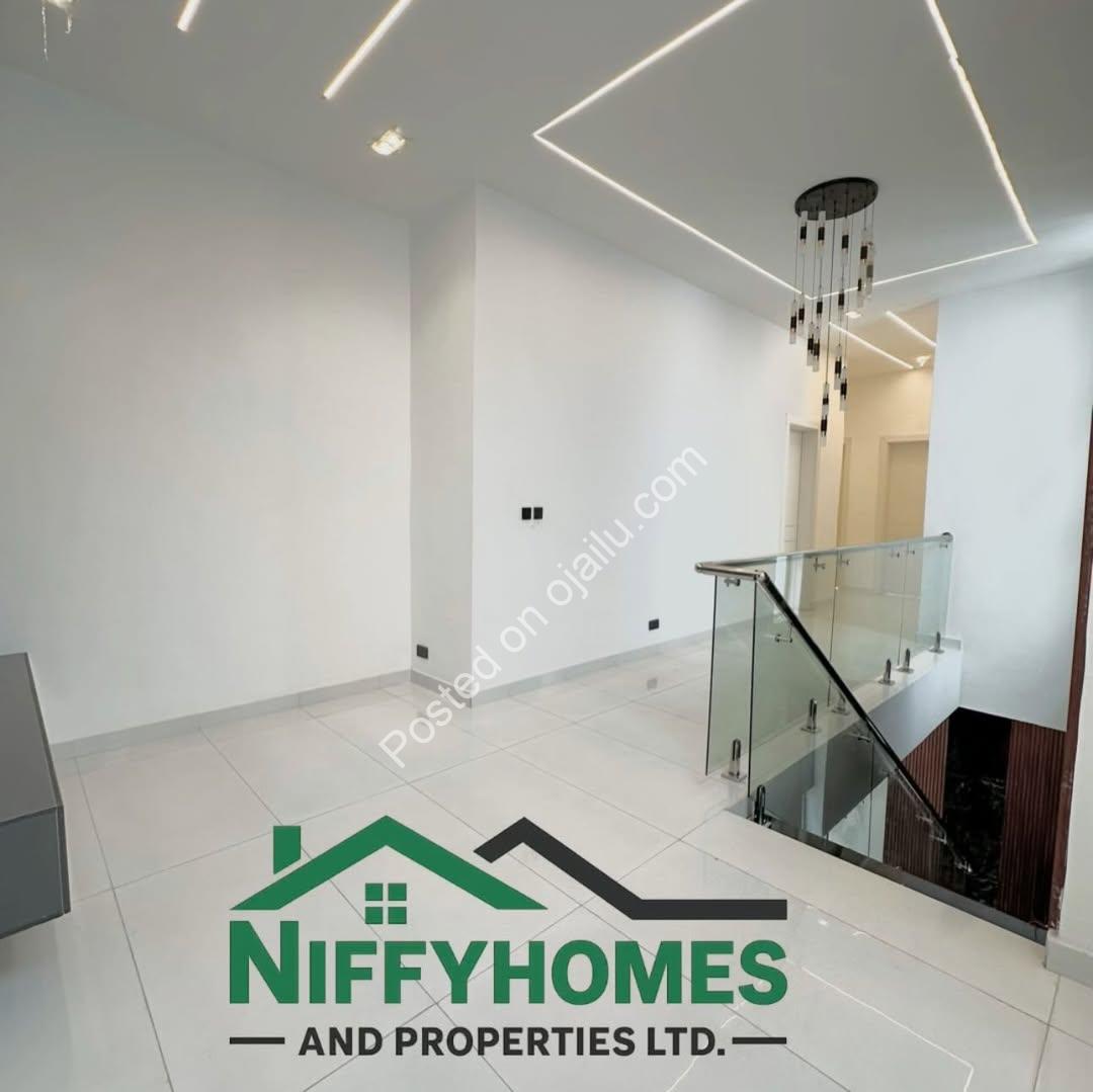 Lekki’s Newest 5-Bedroom Haven with Pool & Premium Finishes