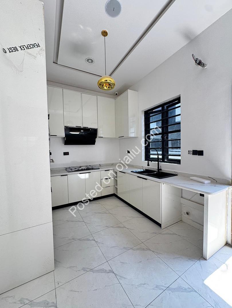 Brand New 4-Bedroom Duplex in Prime Lekki